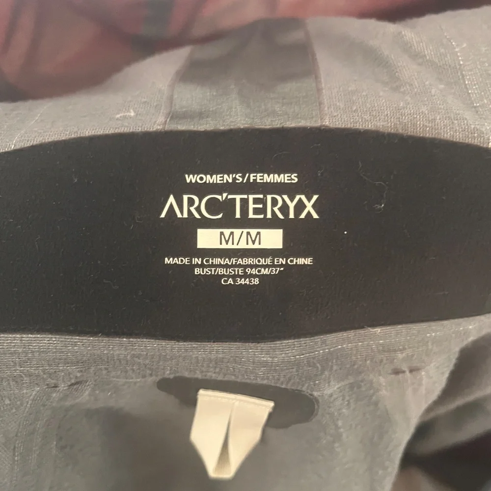 GORE-TEX ePE jacket-Shell. - Picture 3 of 16